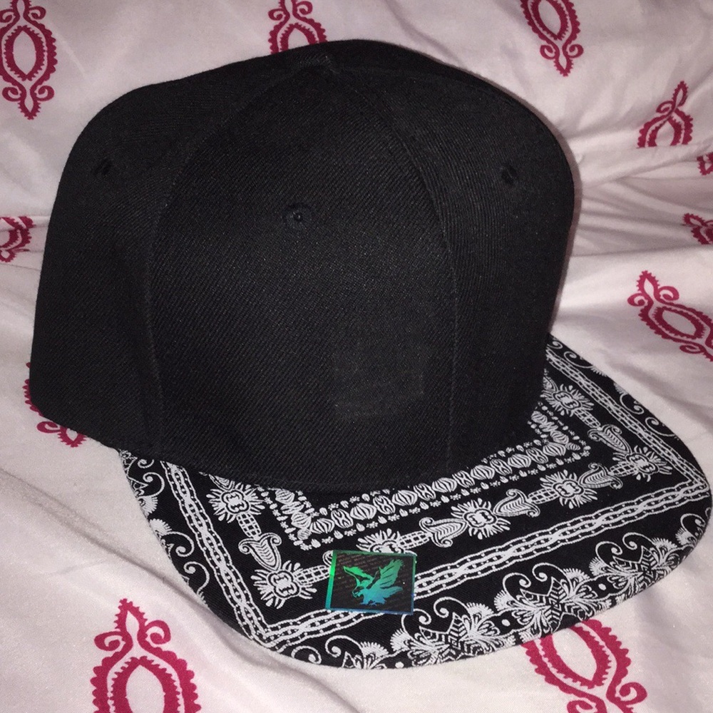 Black and White design hat